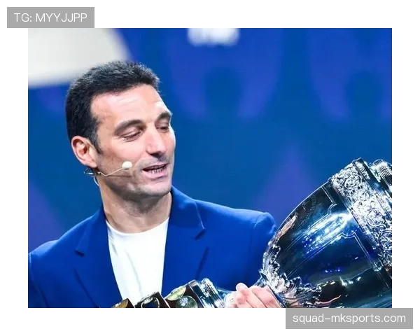 斯卡洛尼与恩佐携手打造阿根廷足球新黄金时代,国家队表现惊艳引全球瞩目 斯卡洛尼与恩佐携手打造阿根廷足球新黄金时代,国家队表现惊艳引全球瞩目