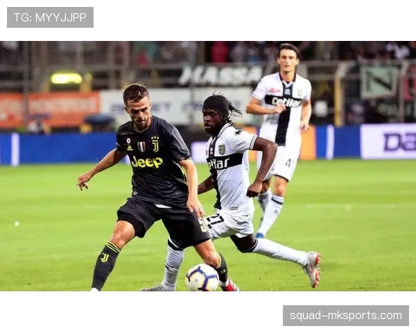 尤文边路进攻受阻，宽度不足暴露战术与人员配置短板